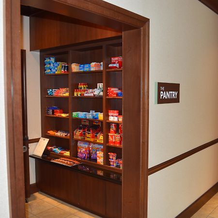 Staybridge Suites Milwaukee West-Oconomowoc By Ihg Esterno foto