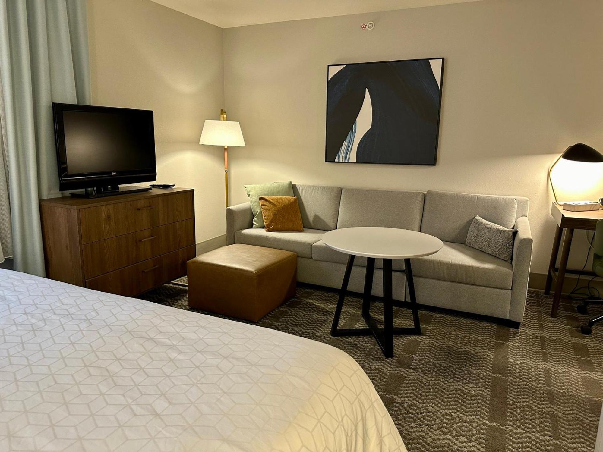 Staybridge Suites Milwaukee West-Oconomowoc By Ihg Esterno foto