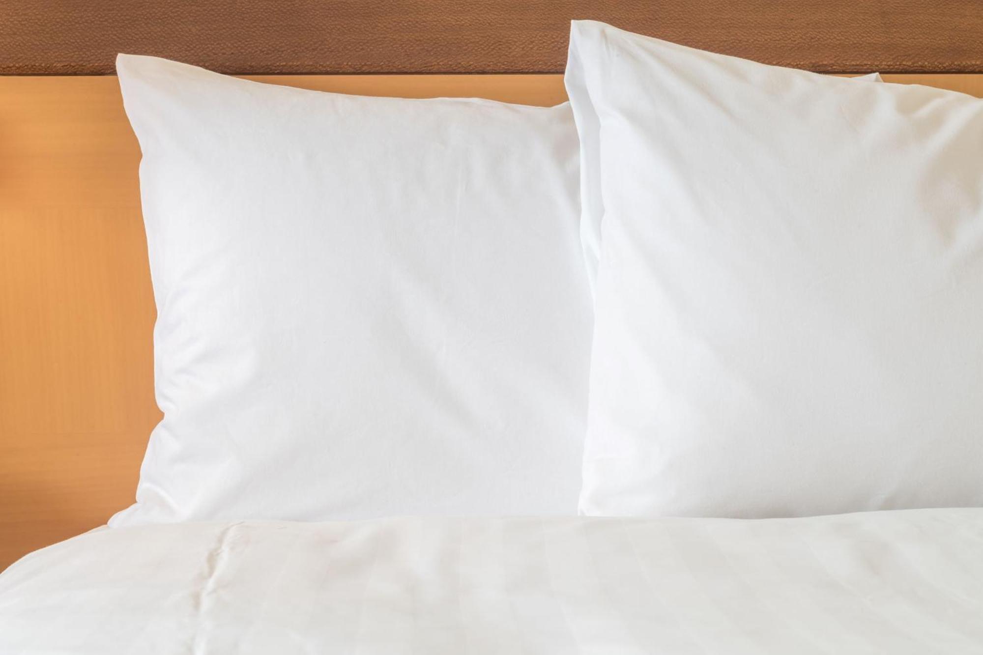 Staybridge Suites Milwaukee West-Oconomowoc By Ihg Esterno foto